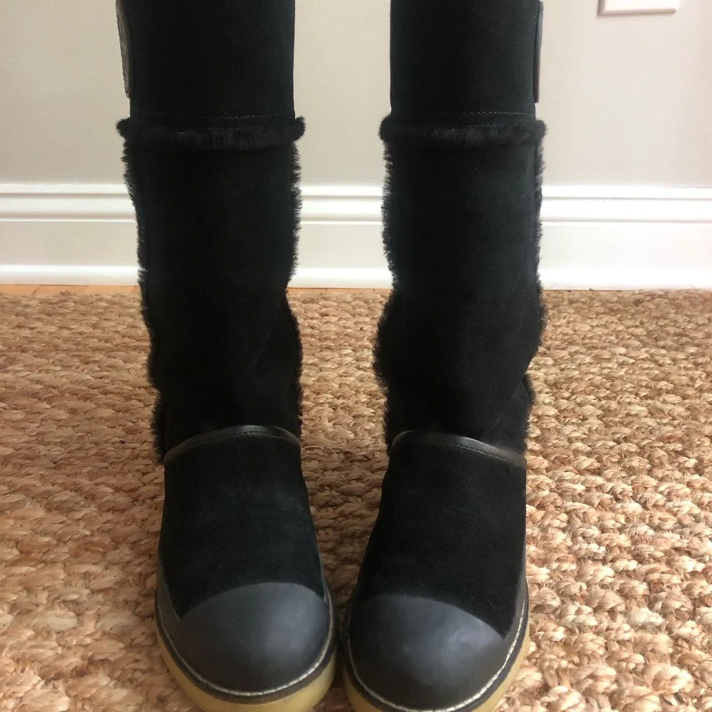 Tory Burch Nadine Mid Shaft Suede and Shearling Boot. Size 7.5